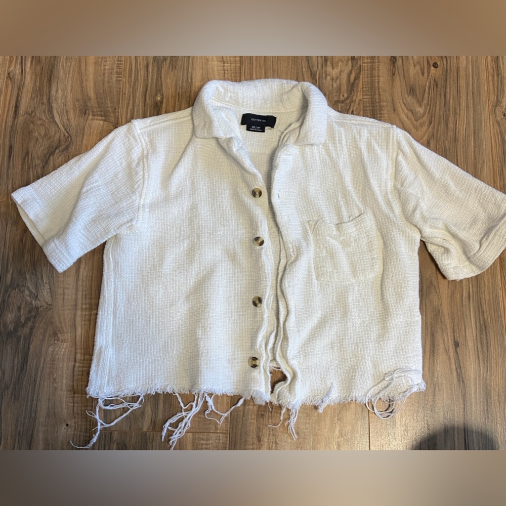 Super nice button up